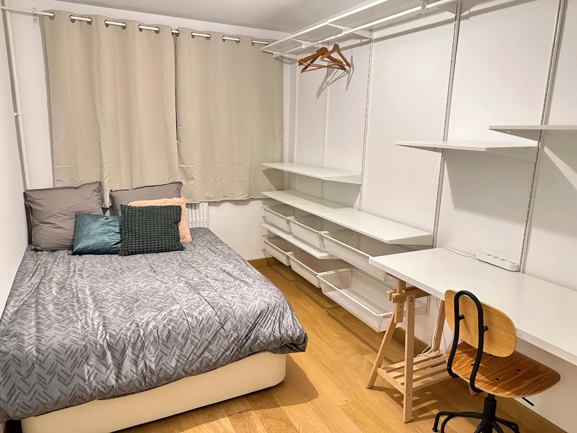 Cozy 3 Bedroom Apartment Dans Republique París Exterior foto